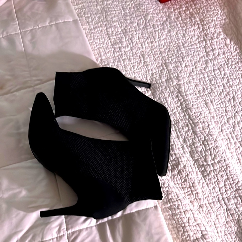 Sock bootie size 11